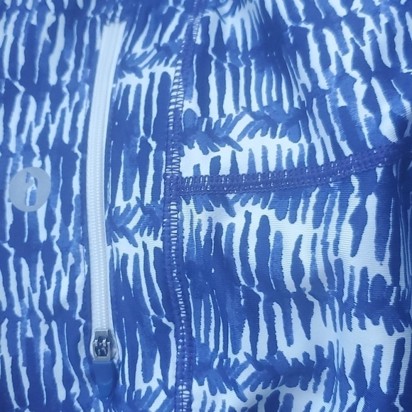 Vineyard Vines Performance Leggings in Watercolor Lines Printed Size XS - Picture 7 of 8